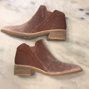 Dolce Vita blush velvet booties